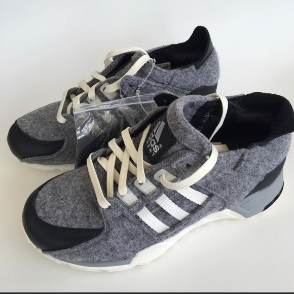 adidas Shoes - New Adidas Torsion Shoes